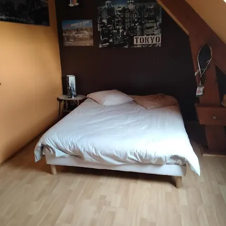La Chapelle Homestay *