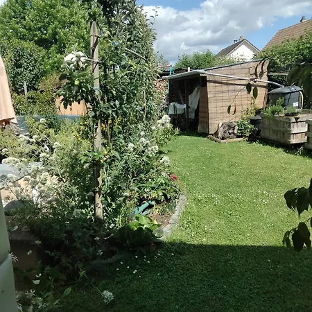 La Chapelle 4 - 4 Lits Doubles Homestay *